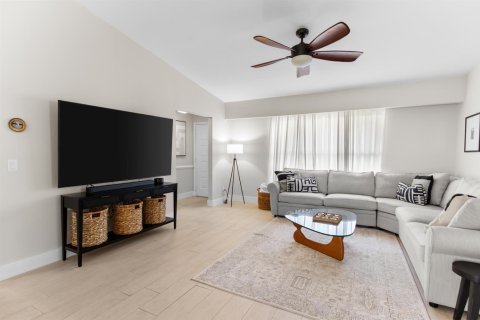 Villa ou maison à vendre à Port St. Lucie, Floride: 3 chambres, 115.01 m2 № 2313583 - photo 5
