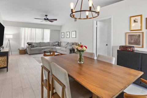 Villa ou maison à vendre à Port St. Lucie, Floride: 3 chambres, 115.01 m2 № 2313583 - photo 11