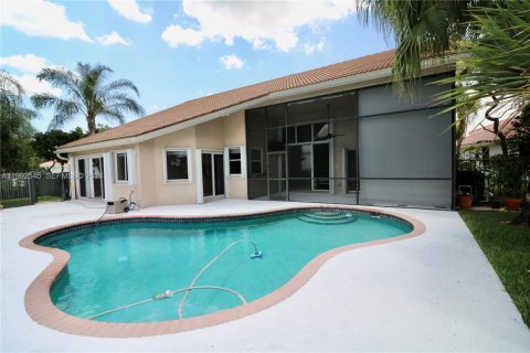 Casa en alquiler en Weston, Florida, 3 dormitorios, 197.05 m2 № 2063059 - foto 7