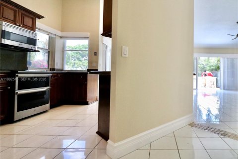 Casa en alquiler en Weston, Florida, 3 dormitorios, 197.05 m2 № 2063059 - foto 23