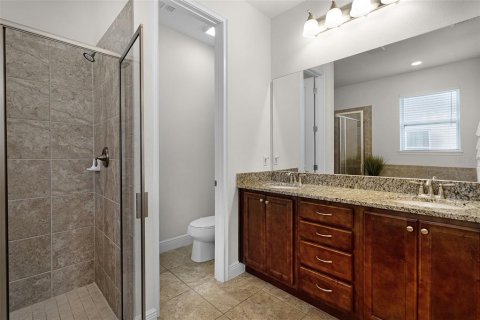 House in Kissimmee, Florida 8 bedrooms, 335.56 sq.m. № 1690934 - photo 21