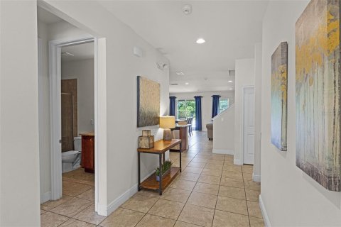 House in Kissimmee, Florida 8 bedrooms, 335.56 sq.m. № 1690934 - photo 6