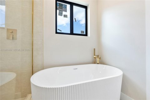 Купить таунхаус в Форт-Лодердейл, Флорида 5 спален, 234.02м2, № 2023383 - фото 24