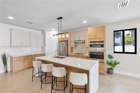 Купить таунхаус в Форт-Лодердейл, Флорида 5 спален, 234.02м2, № 2023383 - фото 5