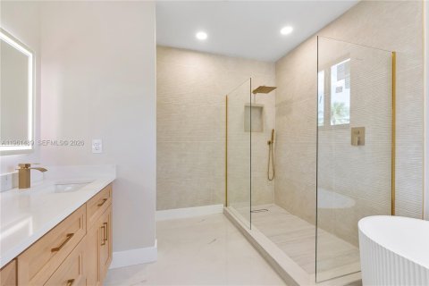 Купить таунхаус в Форт-Лодердейл, Флорида 5 спален, 234.02м2, № 2023383 - фото 29