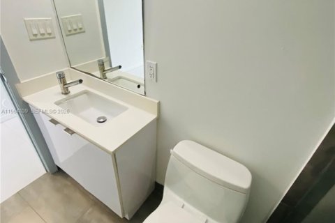 Condominio en venta en Miami Beach, Florida, 1 dormitorio, 38.09 m2 № 2040740 - foto 15