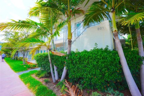 Condominio en venta en Miami Beach, Florida, 1 dormitorio, 38.09 m2 № 2040740 - foto 20