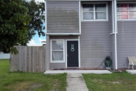 Touwnhouse à Tampa, Floride 2 chambres, 139.35 m2 № 2388154