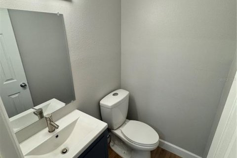 Touwnhouse à louer à Tampa, Floride: 2 chambres, 139.35 m2 № 2388154 - photo 8
