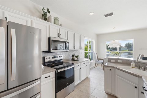 Villa ou maison à vendre à Punta Gorda, Floride: 3 chambres, 147.81 m2 № 2410651 - photo 9