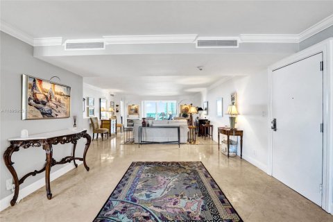 Condominio en venta en Fort Lauderdale, Florida, 3 dormitorios, 231.33 m2 № 1954976 - foto 16