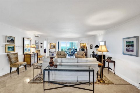 Condominio en venta en Fort Lauderdale, Florida, 3 dormitorios, 231.33 m2 № 1954976 - foto 18