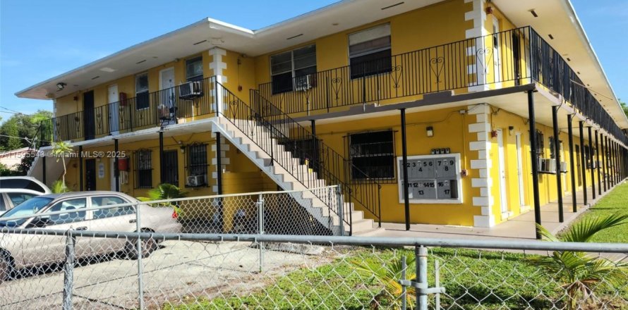 Casa en Miami, Florida 1 dormitorio, 65.03 m2 № 2088457