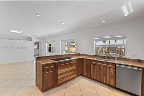 Villa ou maison à vendre à Dania Beach, Floride: 3 chambres, 137.87 m2 № 2057267 - photo 19