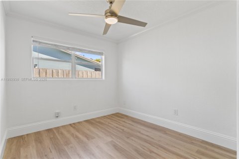 Villa ou maison à vendre à Dania Beach, Floride: 3 chambres, 137.87 m2 № 2057267 - photo 28