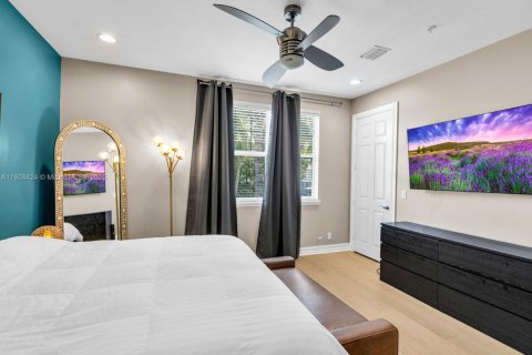 Touwnhouse à louer à Wilton Manors, Floride: 3 chambres, 174.66 m2 № 1966224 - photo 23