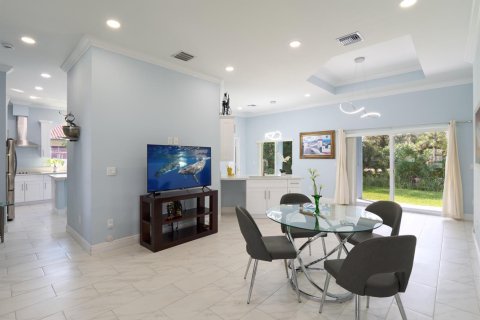 Villa ou maison à vendre à Port St. Lucie, Floride: 3 chambres, 243.96 m2 № 2413304 - photo 6