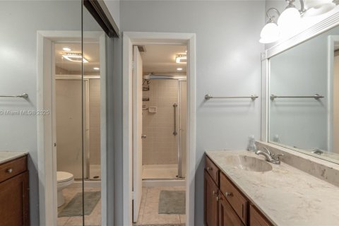 Condominio en venta en Coconut Creek, Florida, 2 dormitorios, 101.54 m2 № 1969687 - foto 18