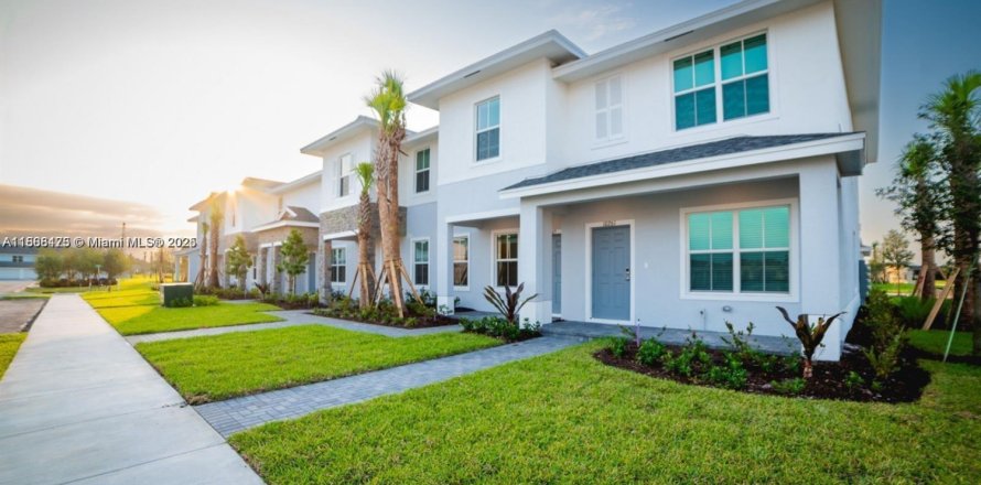 Таунхаус в Порт-Сент-Луси, Флорида 3 спальни, 136.01м2 № 1942301