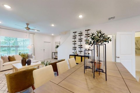 Снять в аренду таунхаус в Порт-Сент-Луси, Флорида 3 спальни, 136.01м2, № 1942301 - фото 16