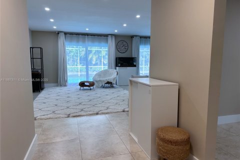 Villa ou maison à vendre à Coral Springs, Floride: 4 chambres, 181.25 m2 № 1942112 - photo 5