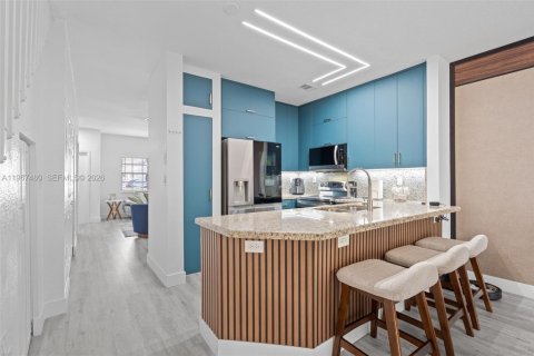 Adosado en venta en Doral, Florida, 3 dormitorios, 131.92 m2 № 2029281 - foto 5