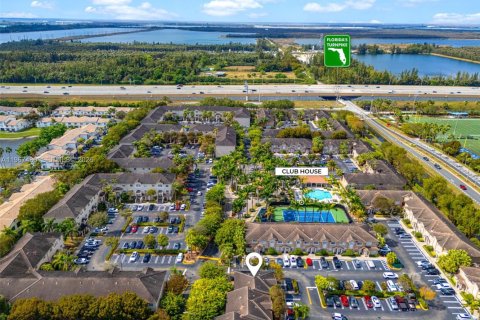 Adosado en venta en Doral, Florida, 3 dormitorios, 131.92 m2 № 2029281 - foto 22