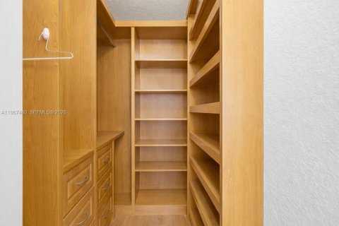 Adosado en venta en Doral, Florida, 3 dormitorios, 131.92 m2 № 2029281 - foto 11