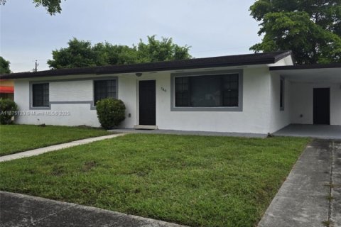 Купить виллу или дом в Хайалиа, Флорида 3 спальни, 106.84м2, № 1921757 - фото 2