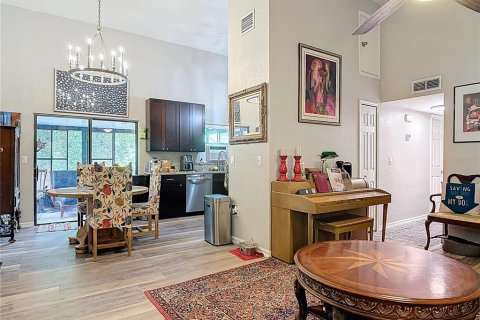 Villa ou maison à vendre à Orange City, Floride: 3 chambres, 114.27 m2 № 1782643 - photo 7