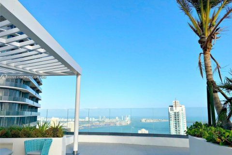 Condo in Miami, Florida, 2 bedrooms  № 2029869 - photo 28