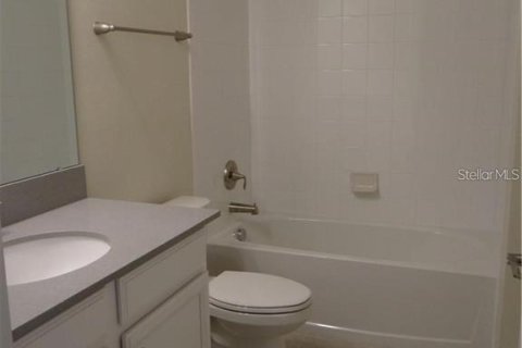 Casa en venta en Kissimmee, Florida, 3 dormitorios, 148.55 m2 № 1906242 - foto 12