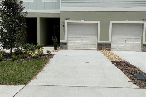 Townhouse in San Antonio, Florida 3 bedrooms, 151.8 sq.m. № 2259291