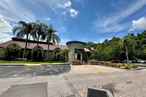 Condominio en alquiler en Orlando, Florida, 2 dormitorios, 91.79 m2 № 1915753 - foto 13