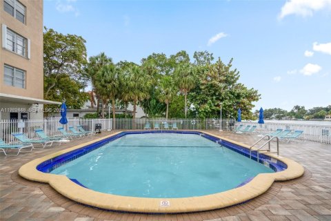 Copropriété à vendre à North Bay Village, Floride: 49.61 m2 № 2045946 - photo 5