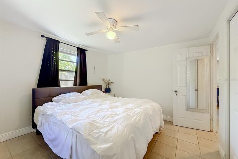 House in Pinellas Park, Florida 2 bedrooms, 76.37 sq.m. № 2308378 - photo 17