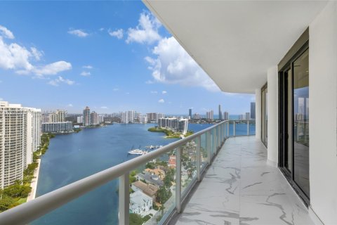 Купить кондоминиум в Авентура, Флорида 2 спальни, 298.31м2, № 1867657 - фото 22