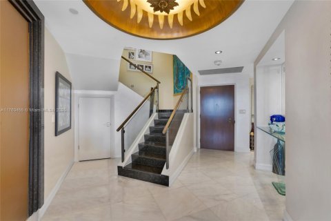 Купить кондоминиум в Авентура, Флорида 2 спальни, 298.31м2, № 1867657 - фото 23