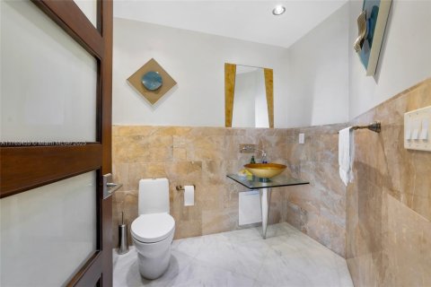 Купить кондоминиум в Авентура, Флорида 2 спальни, 298.31м2, № 1867657 - фото 16