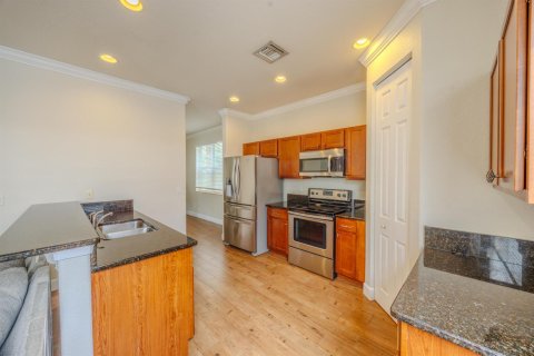 Villa ou maison à louer à Port St. Lucie, Floride: 3 chambres, 219.81 m2 № 2179361 - photo 20