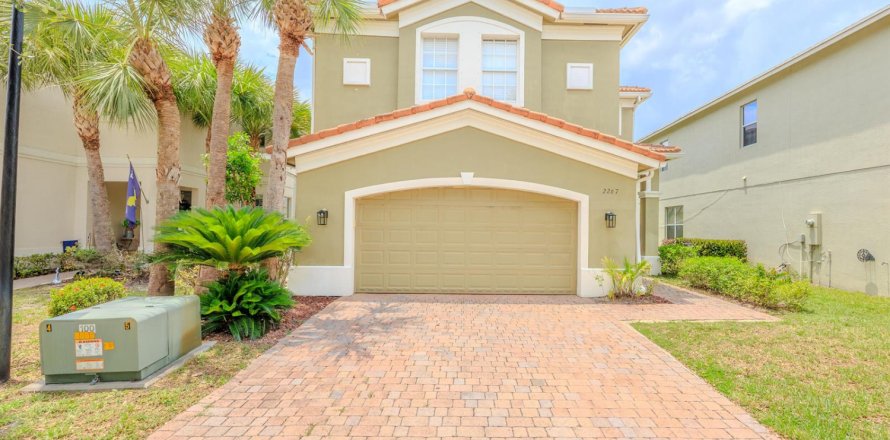 Villa ou maison à Port St. Lucie, Floride 3 chambres, 219.81 m2 № 2179361