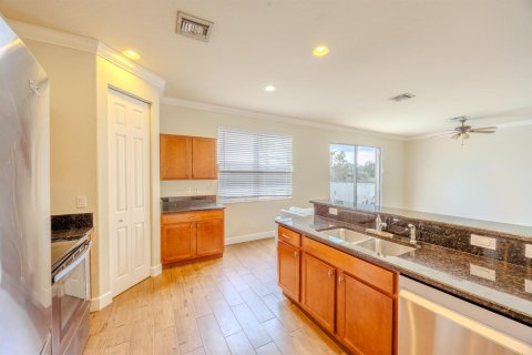 Villa ou maison à louer à Port St. Lucie, Floride: 3 chambres, 219.81 m2 № 2179361 - photo 21