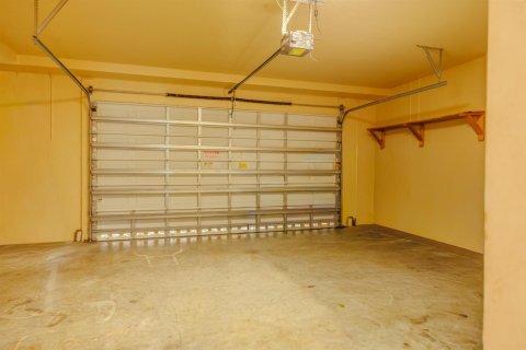 Villa ou maison à louer à Port St. Lucie, Floride: 3 chambres, 219.81 m2 № 2179361 - photo 26