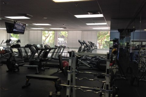 Купить кондоминиум в Майами, Флорида 2 спальни, 86.12м2, № 1970248 - фото 17