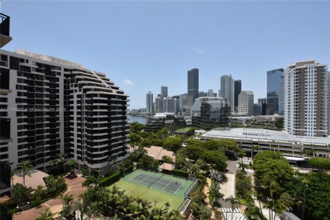 Condo in Miami, Florida, 2 bedrooms  № 1652605 - photo 11