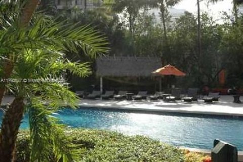 Condo in Miami, Florida, 2 bedrooms  № 1652605 - photo 17