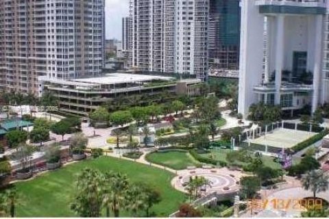 Condo in Miami, Florida, 2 bedrooms  № 1652605 - photo 5