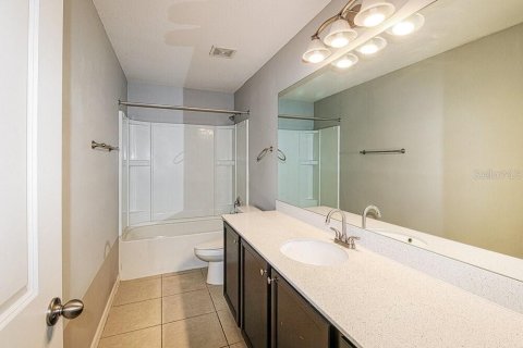 Villa ou maison à louer à Brooksville, Floride: 5 chambres, 184.5 m2 № 2420455 - photo 15