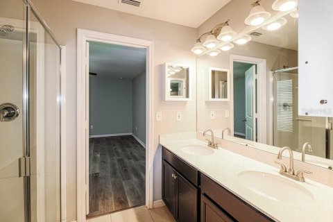 Villa ou maison à louer à Brooksville, Floride: 5 chambres, 184.5 m2 № 2420455 - photo 9