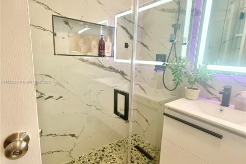 Villa ou maison à vendre à Homestead, Floride: 4 chambres, 182.46 m2 № 1937816 - photo 10